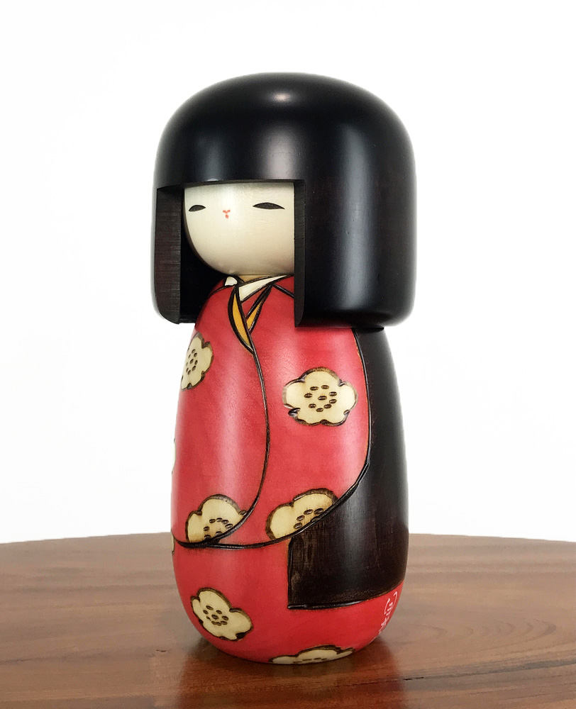 Kokeshi “Kōjitsu” rossa – Giorno Fortunato (M) - immagine 4